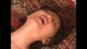 Lên đỉnh sung sướng đê mê lạ thường