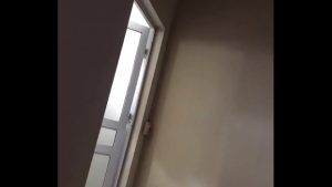 Em trần chuồng vào cho anh đụ