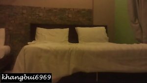 Chịch nhau em đụ bướm xinh cực dâm