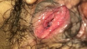 Lồn dâm bướm hồng lắm hông mời anh tới đụ