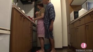 Bị bố chồng địt cho mỗi ngày mà không giám lên tiếng